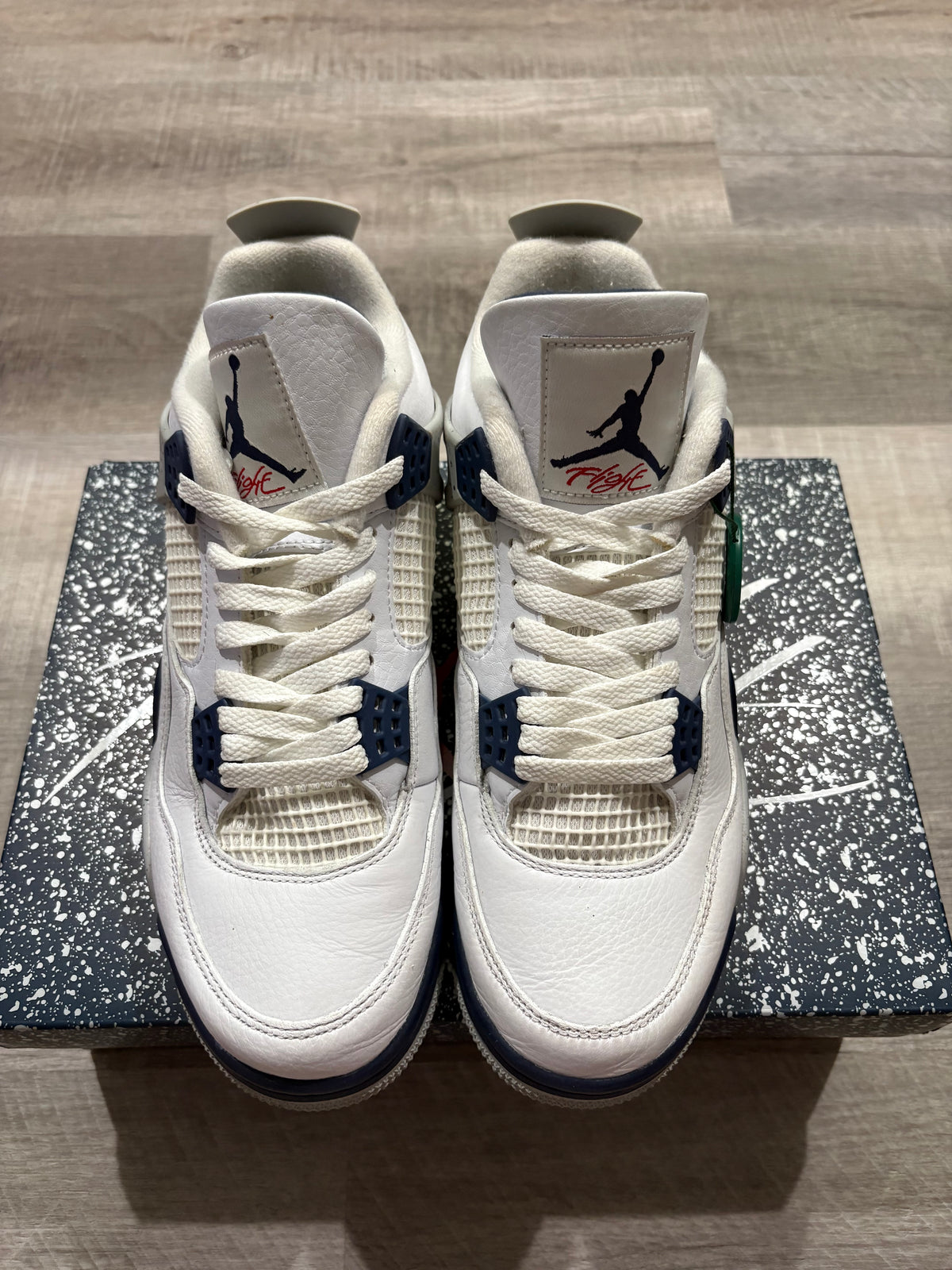 Jordan 4 Retro Midnight Navy