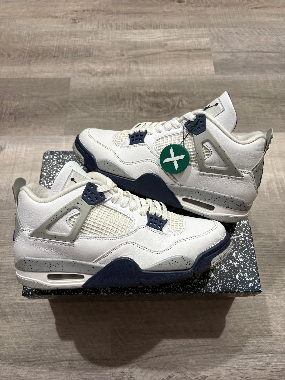 Jordan 4 Retro Midnight Navy