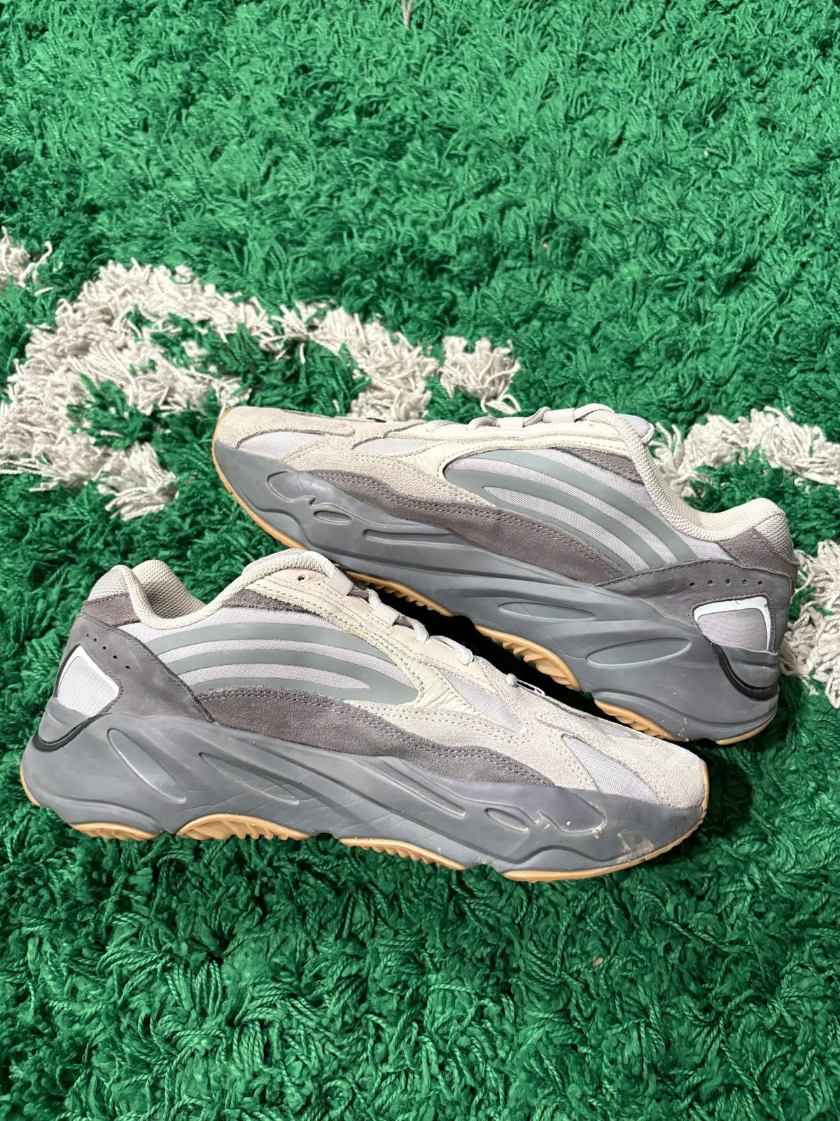 adidas Yeezy Boost 700 V2 Tephra