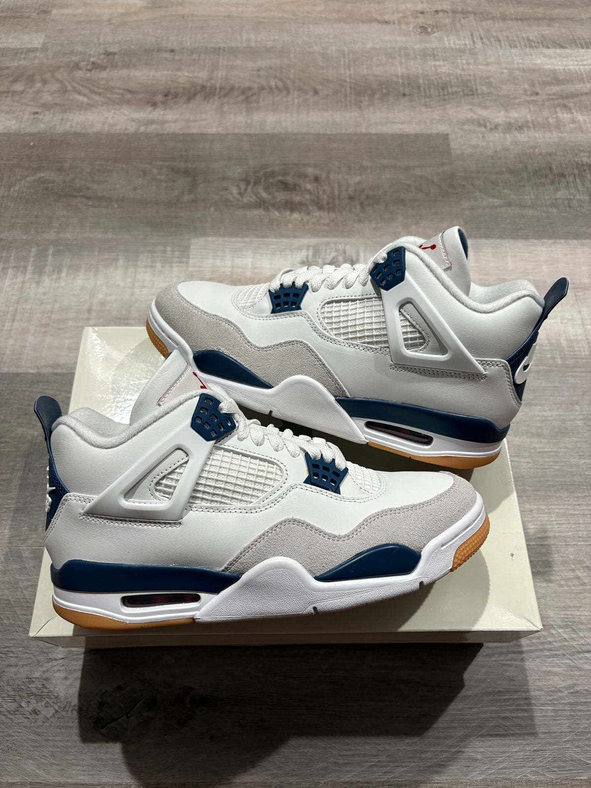 Jordan 4 Retro SB Navy