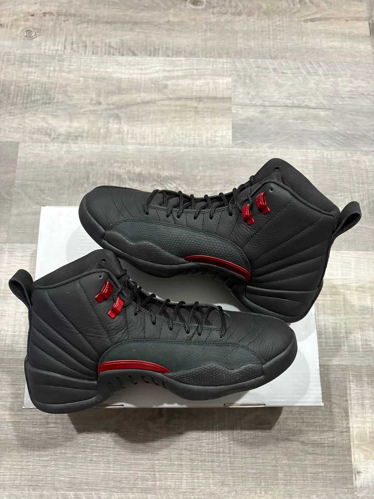 Jordan 12 Retro Bloodline