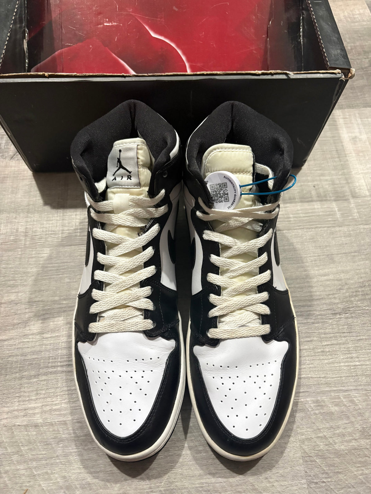 Jordan 1 Retro White Black CDP (2008)