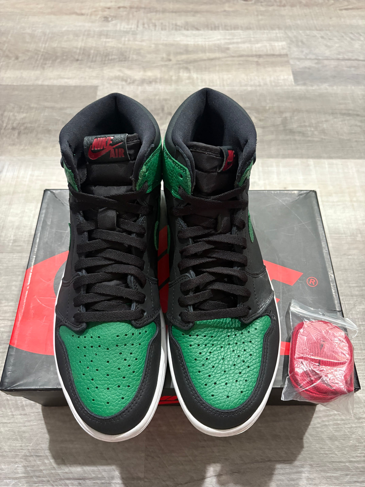 Jordan 1 Retro High Pine Green Black