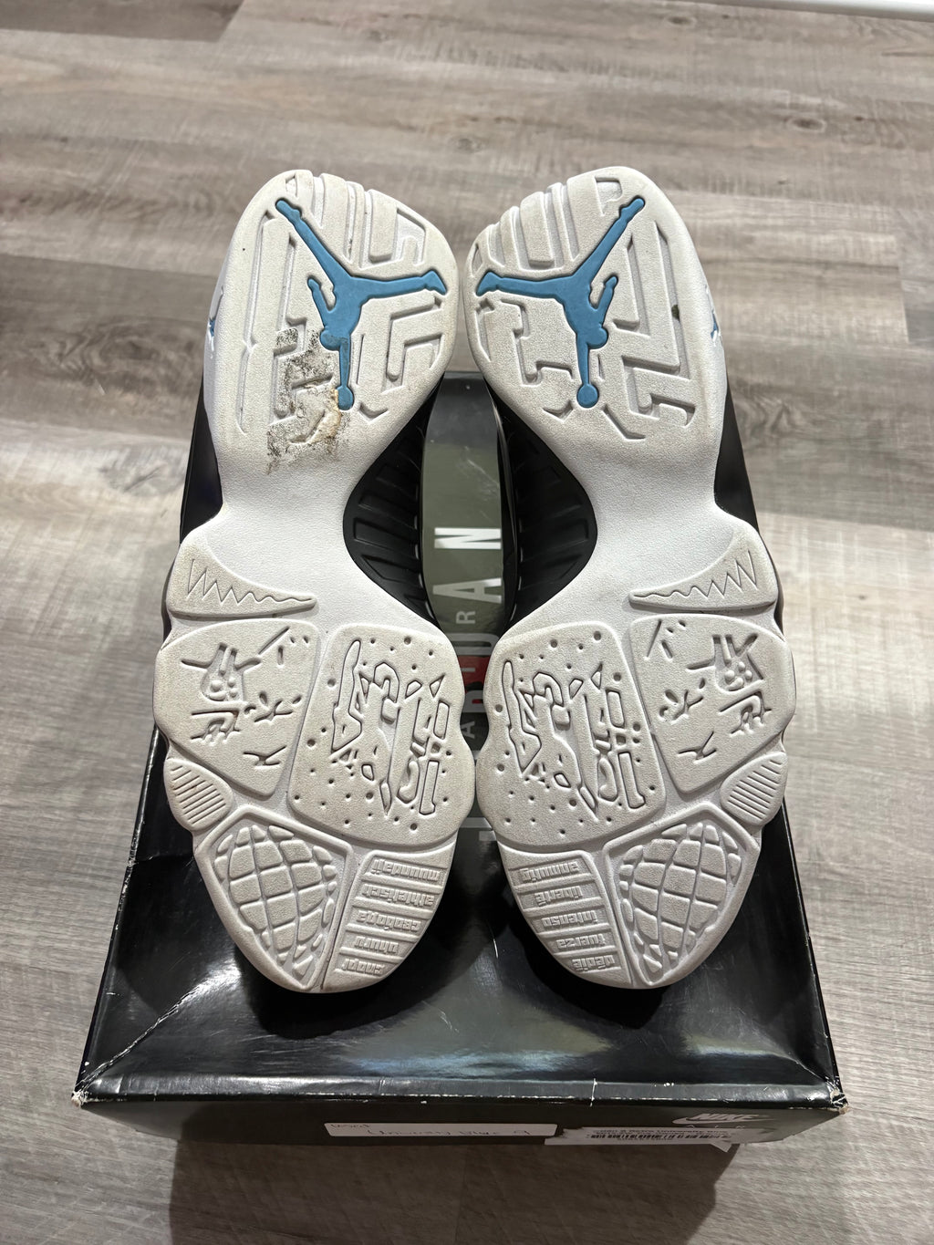 Jordan 9 Retro University Blue