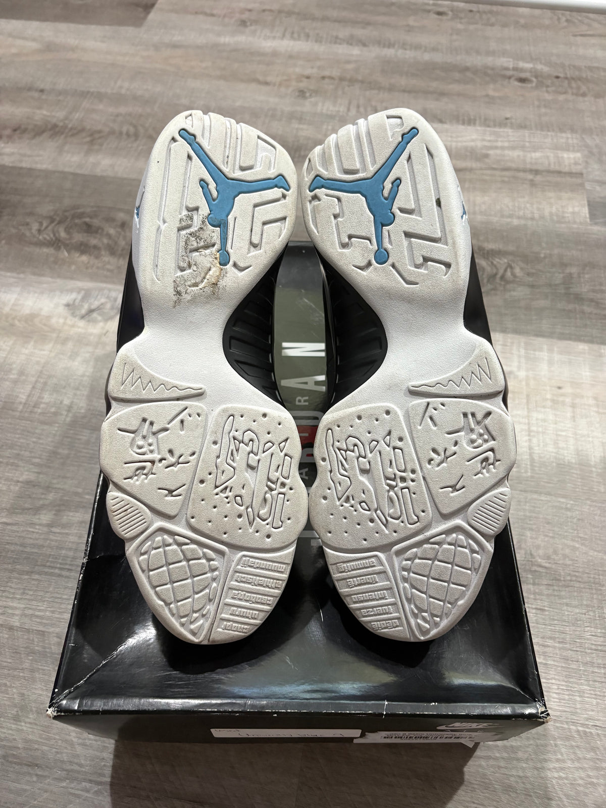 Jordan 9 Retro University Blue